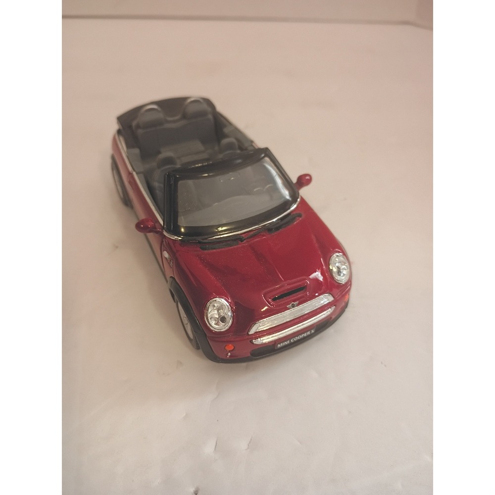 Kintoy Mini Cooper S Convertible Red Diecast 1:28 Scale Model Car 5089D
